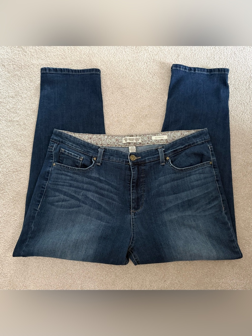 Vintage America Women’s Boyfriend Jean - Picture 3 of 6